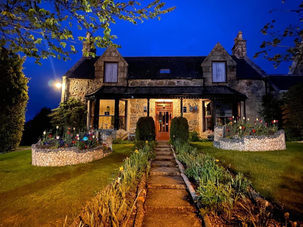 Garden Park Guest House Grantown-on-Spey Exterior photo